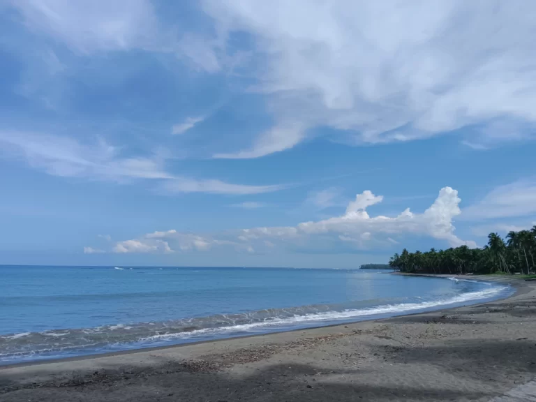 Marihatag Bay at Marihatag, Surigao del Sur
