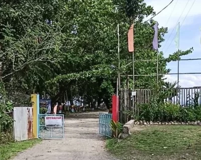 Tree Park Entrance