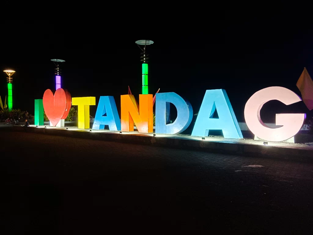 Tandag Boulevard Land Mark